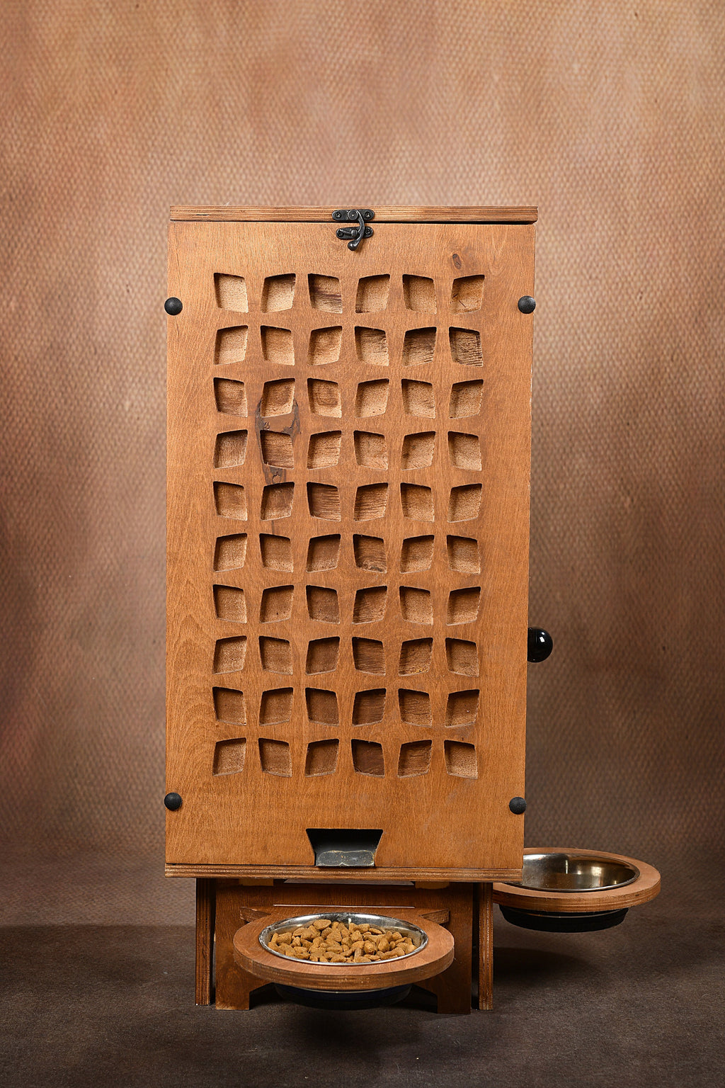 Manual Wooden Pet Food Dispenser with Stainless Steel Bowls – 5–8 kg Dry Food Capacity