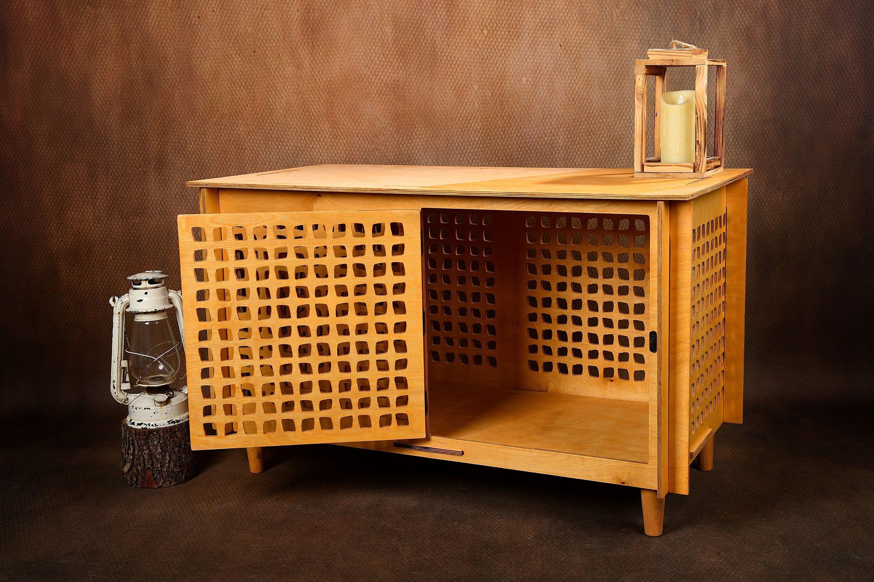 Mid-Century Modern Wooden Dog Crate Furniture: Indoor Pet House