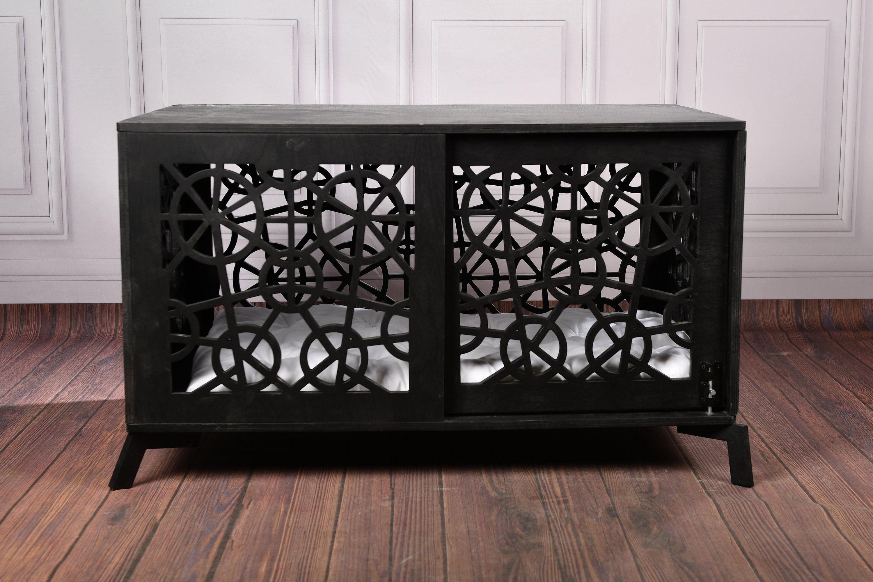 Mid-Century Modern Wooden Dog Crate: Indoor Pet Furniture