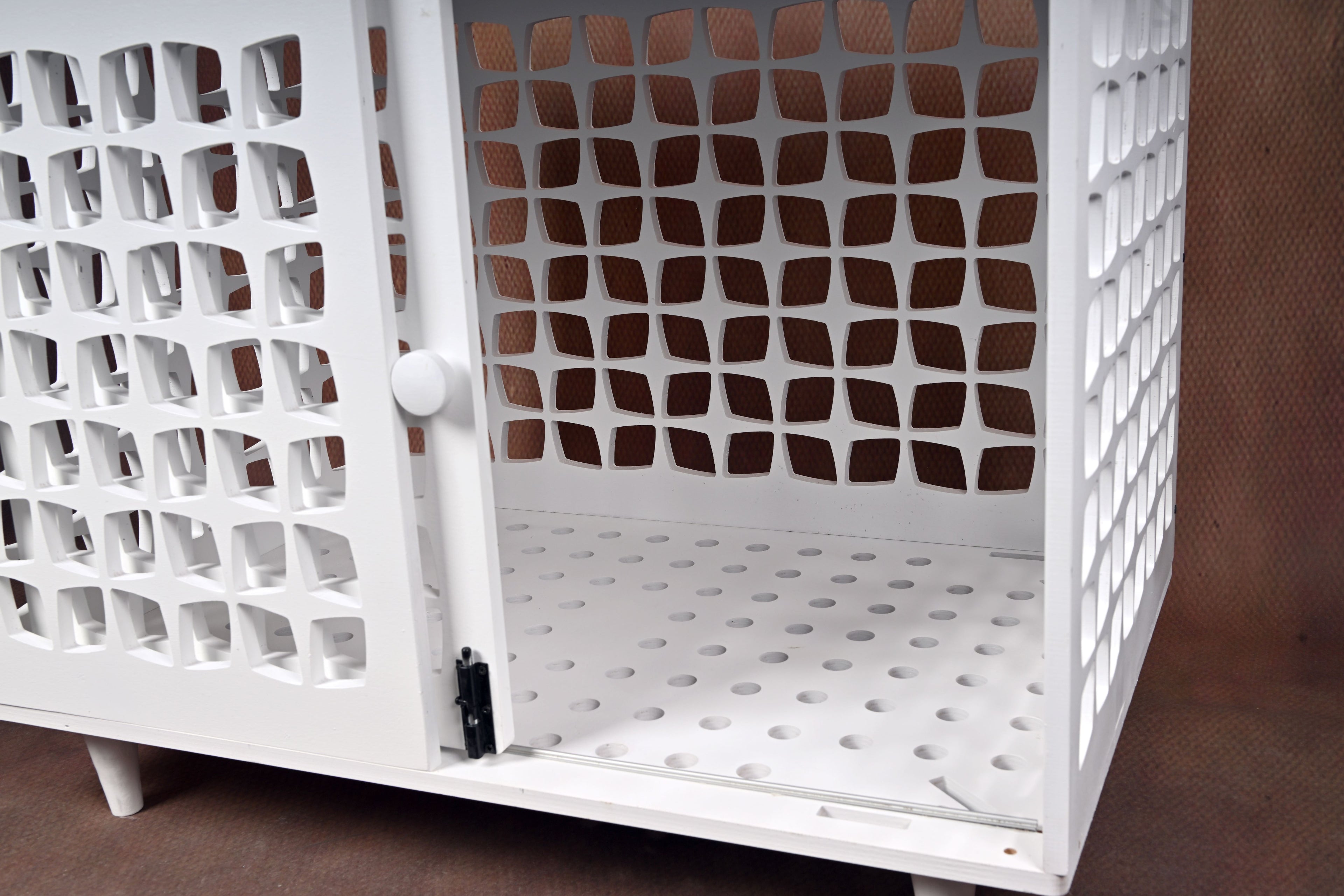 Mid-Century Modern Wooden Dog Crate: Indoor Pet Furniture with sliding door