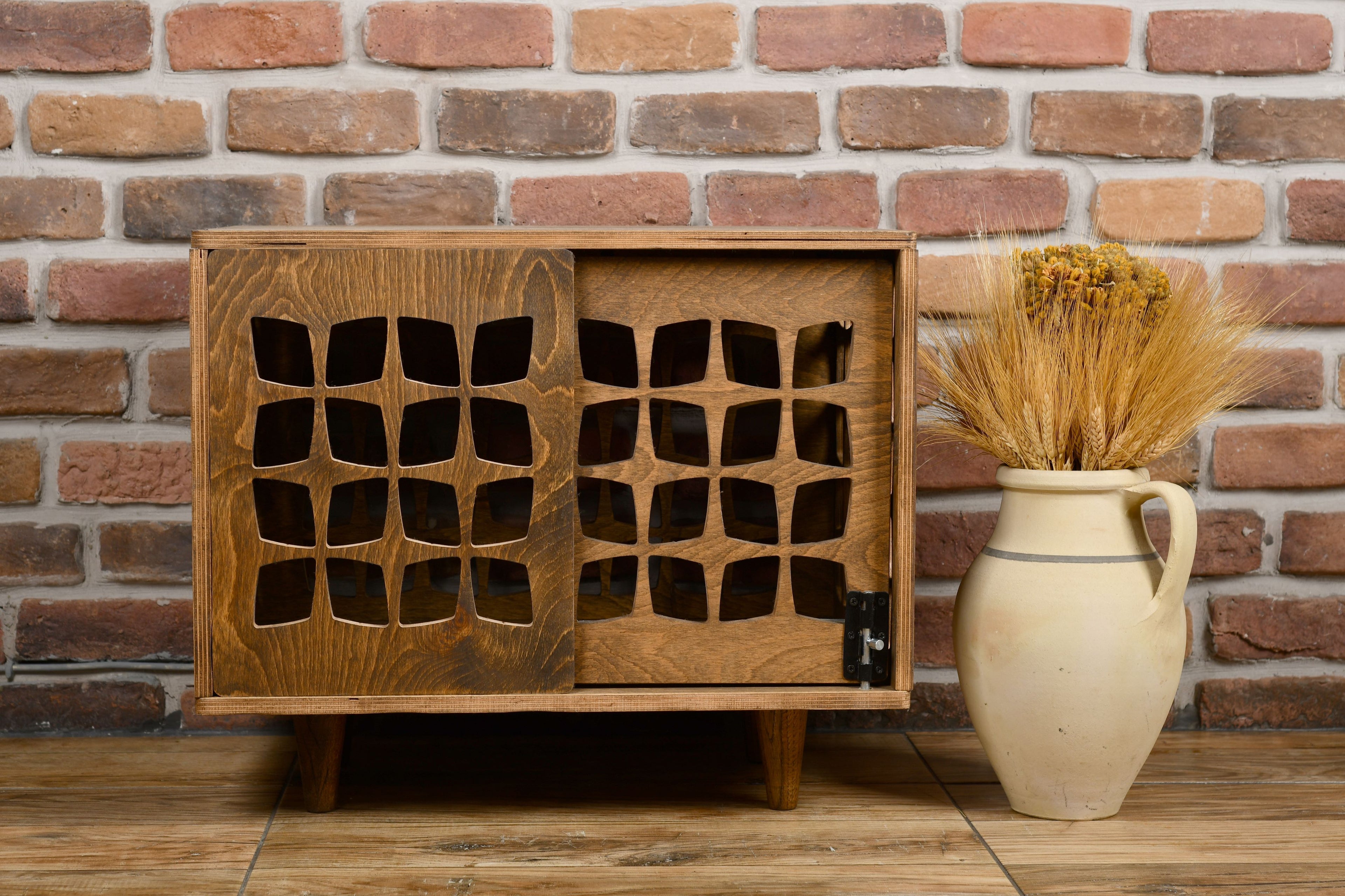 Mid-Century Modern Wooden Dog Crate: Indoor Pet Furniture with sliding door