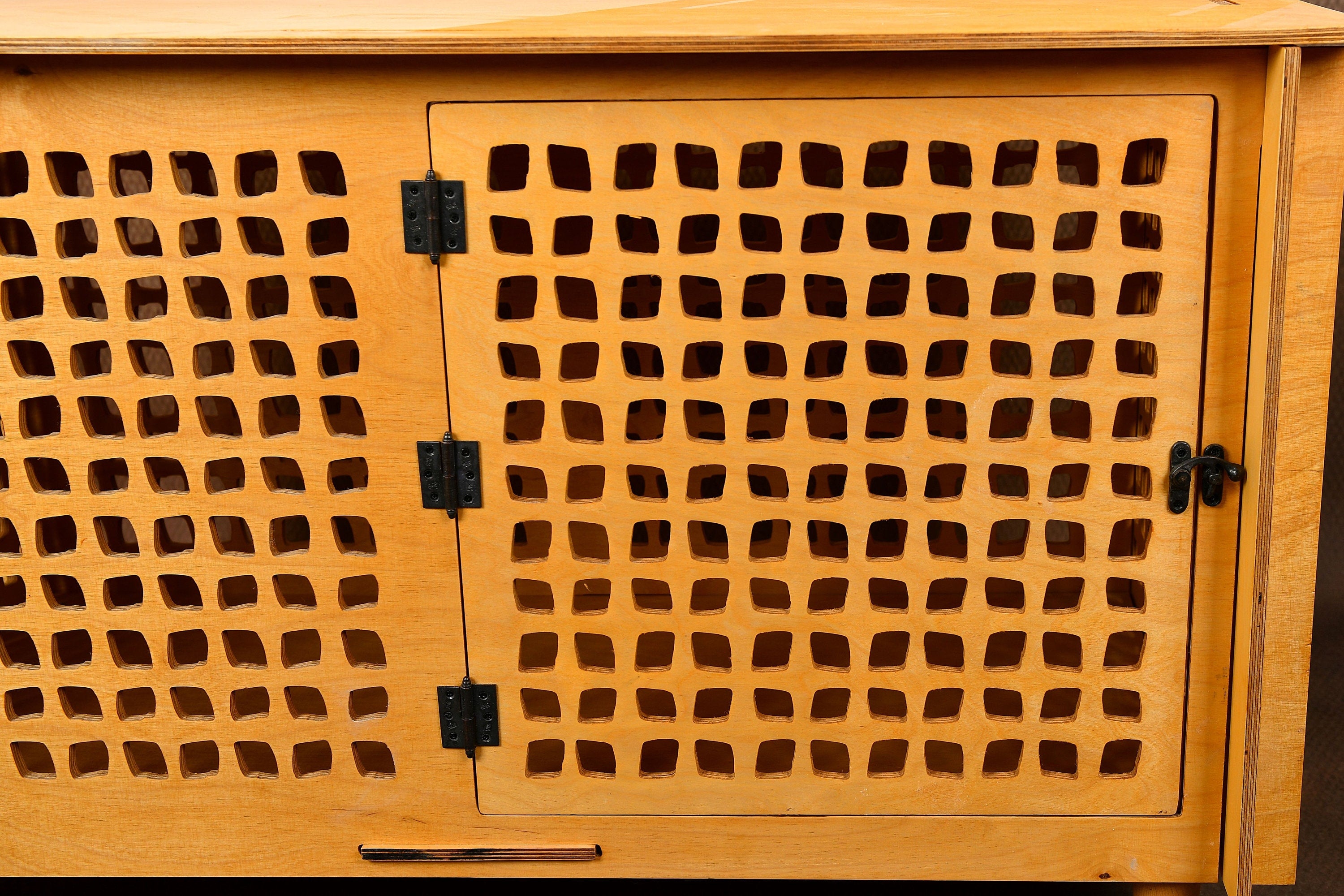 Mid-Century Modern Wooden Dog Crate Furniture: Indoor Pet House